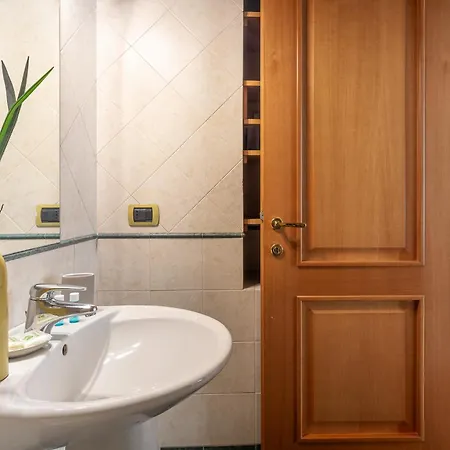 Iflat Space And Comfort In The Heart Of Monti Apartment *