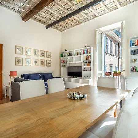 Apartment Iflat Space And Comfort In The Heart Of Monti *
