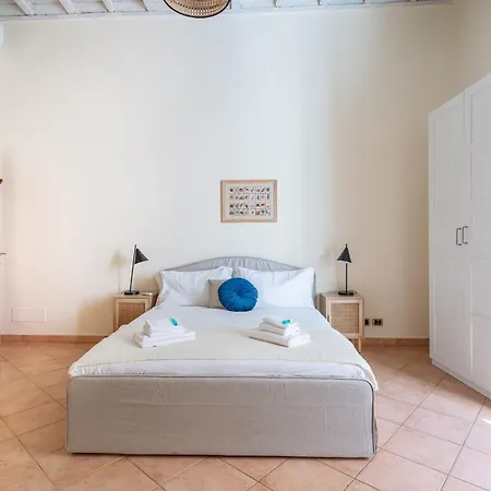 Apartment Iflat Space And Comfort In The Heart Of Monti *