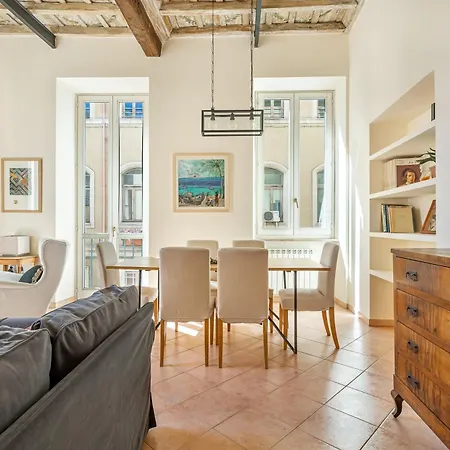 Iflat Space And Comfort In The Heart Of Monti Rome