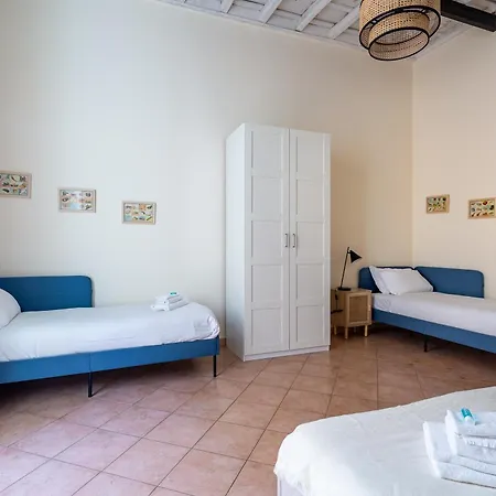 Iflat Space And Comfort In The Heart Of Monti Rome